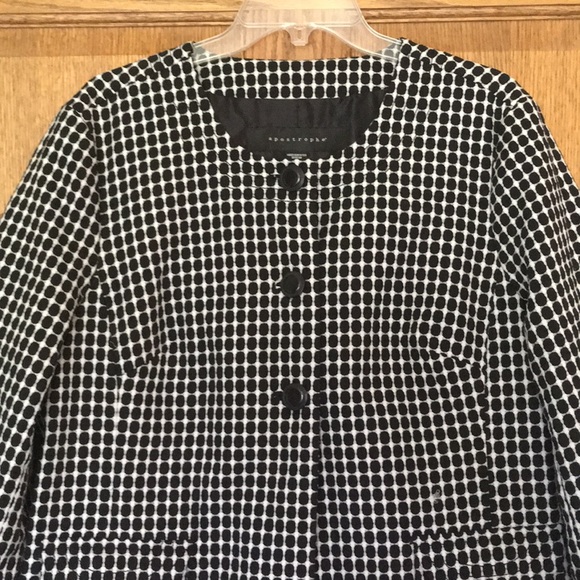 Apostrophe Jackets & Blazers - Gorgeous Apostrophe Black and White Coat
